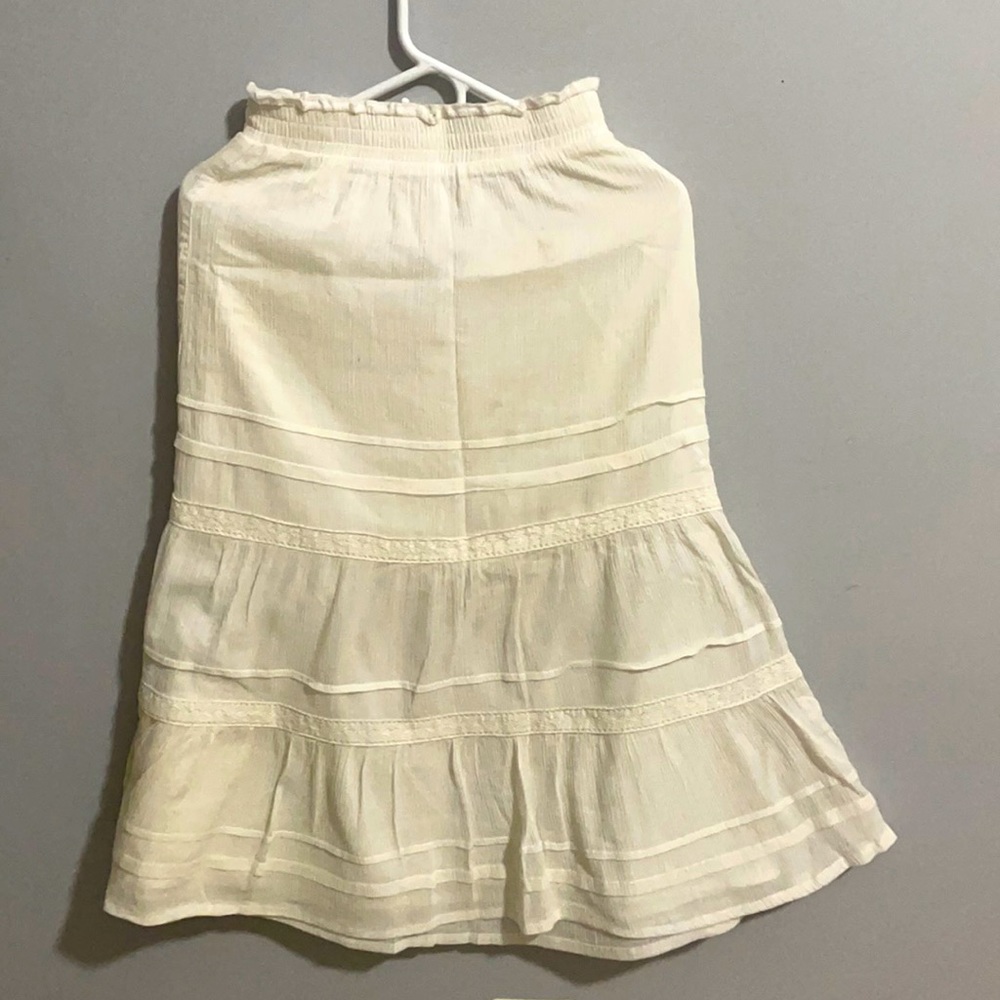 🌟Girl’s ivory white skirt 🌟